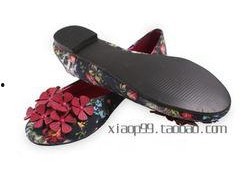 娱乐吃瓜小花鞋,揭秘明星们的时尚宠儿